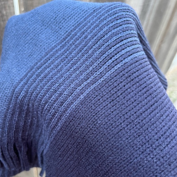 Calvin Klein blue gradient scarf - Picture 3 of 3
